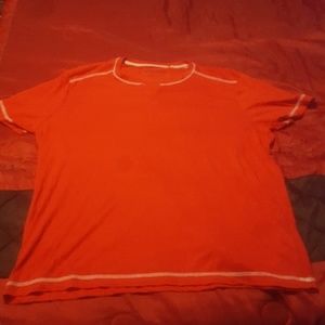 Guess v neck shirt